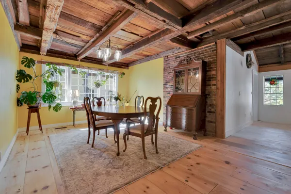 $615,000 | 992 Pequawket Trail, Baldwin, ME 04091