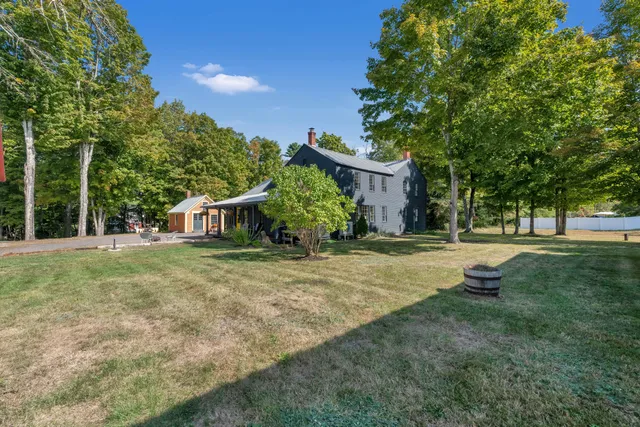 $615,000 | 992 Pequawket Trail, Baldwin, ME 04091