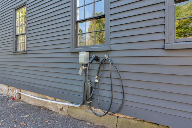 $615,000 | 992 Pequawket Trail, Baldwin, ME 04091