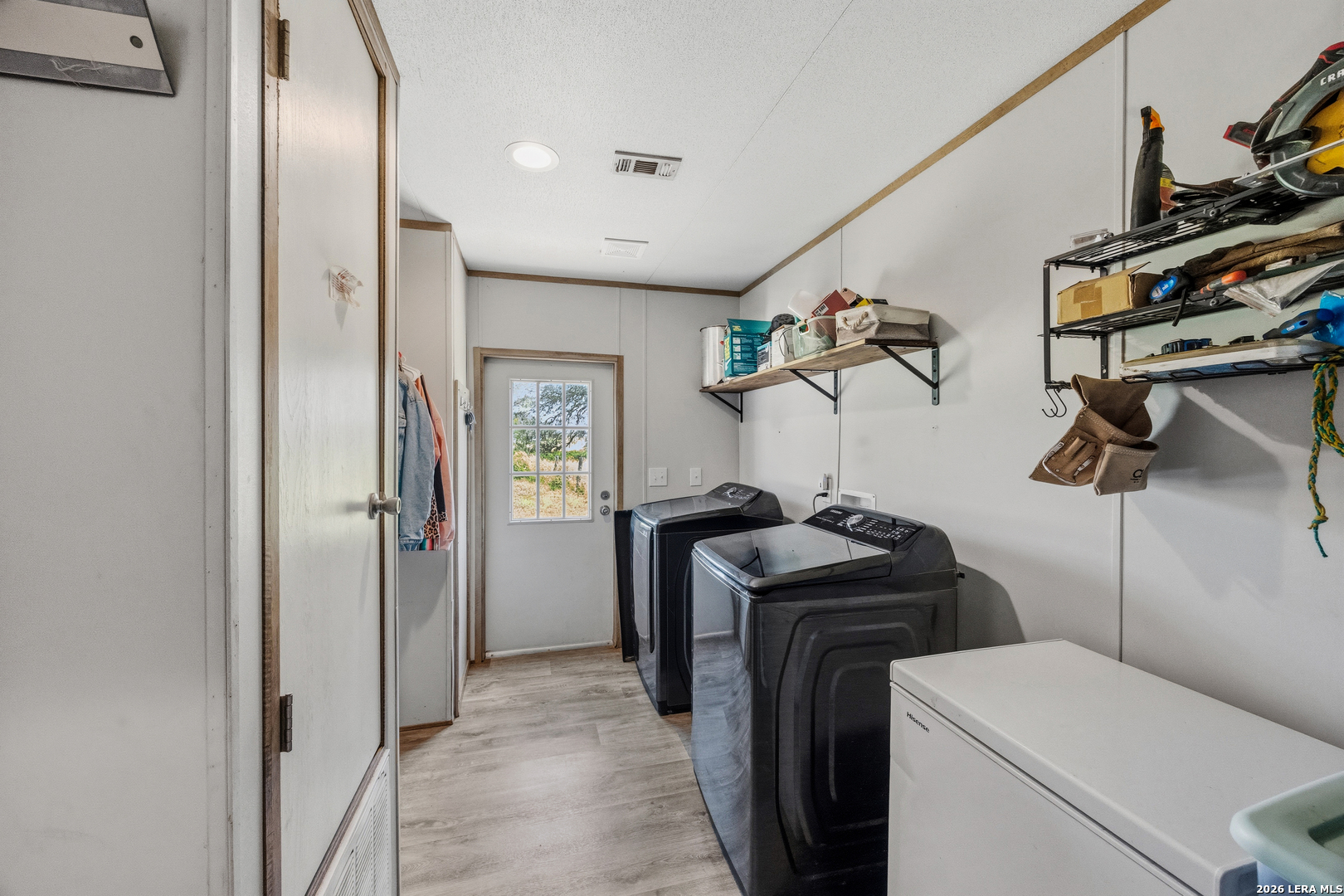 490 Hernandez Road Poteet, TX 78065 - Photo 19 of 40