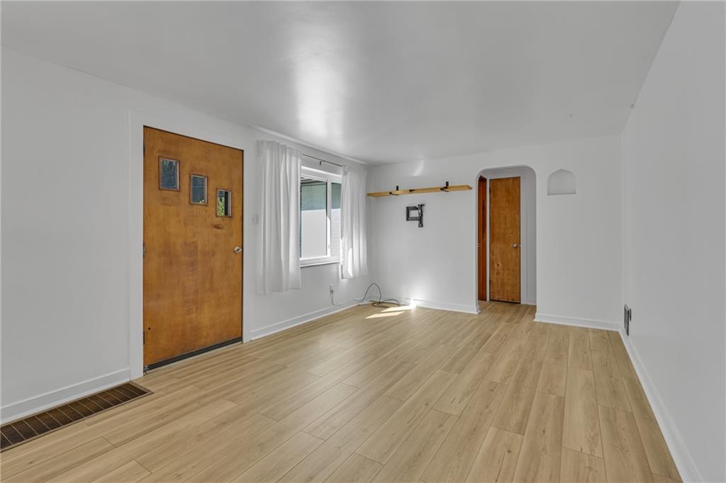 584 Chapel Road Aliquippa, PA 15001 - Photo 14 of 30