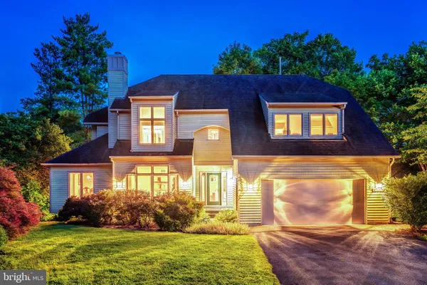 $1,180,500 | 12021 North Walnut Branch Road, Reston, VA 20194
