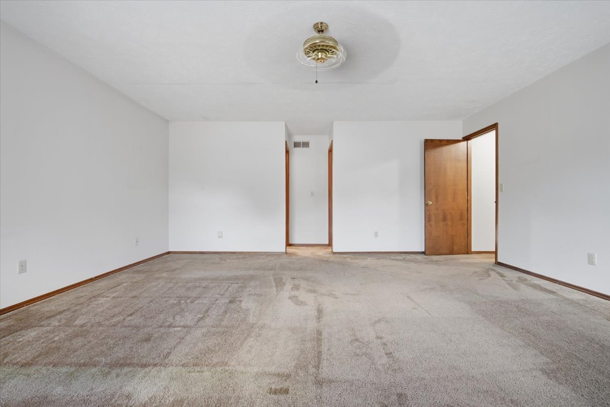 1301 Chadwick Drive Normal, IL 61761 - Photo 17 of 35