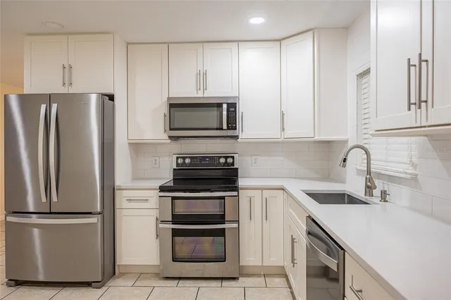 $285,000 | 706 Patricia Place, Lakeland, FL 33809