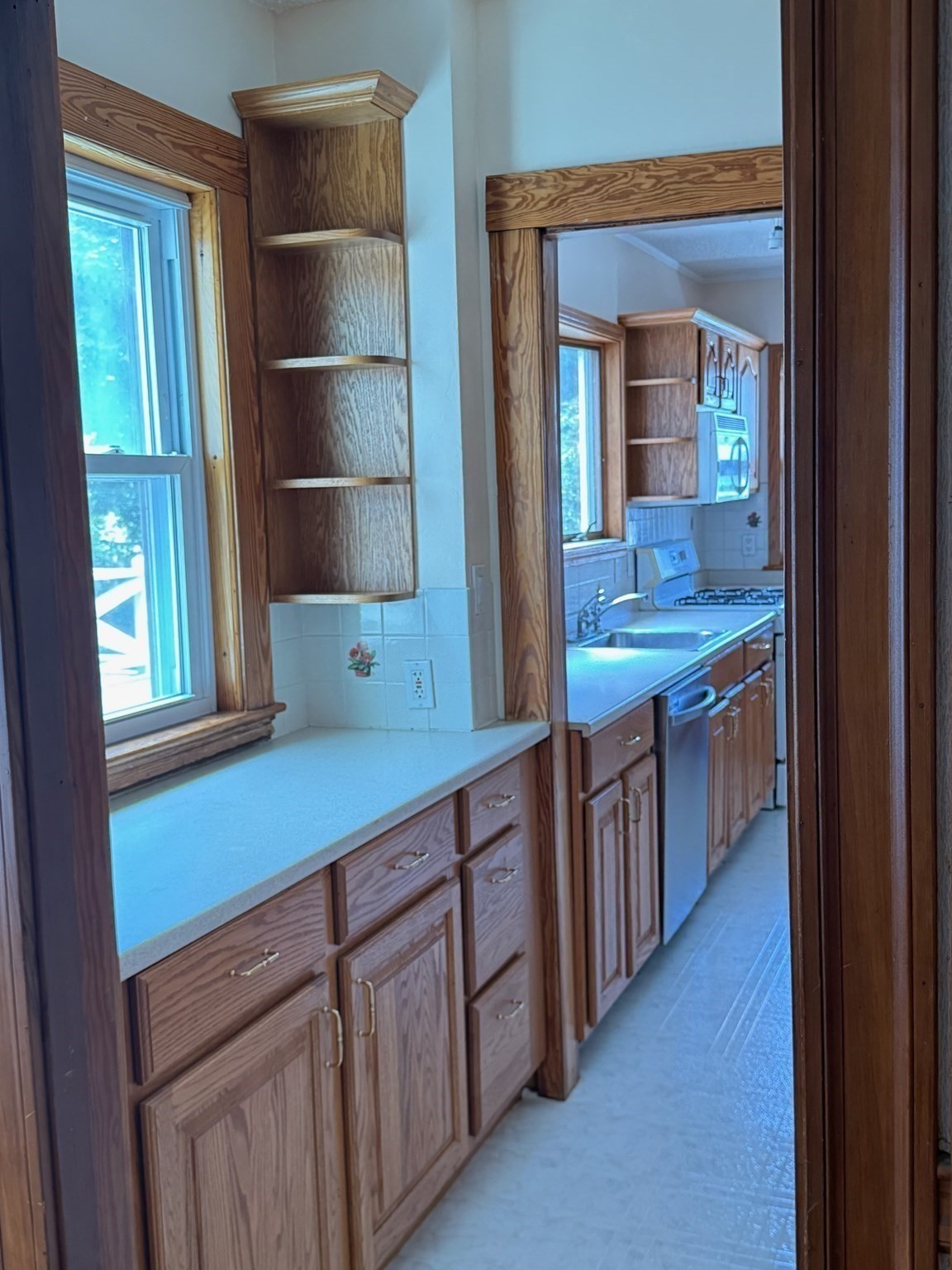 66 Matignon Road Cambridge, MA 02140 - Photo 5 of 12 Gallery Image 5