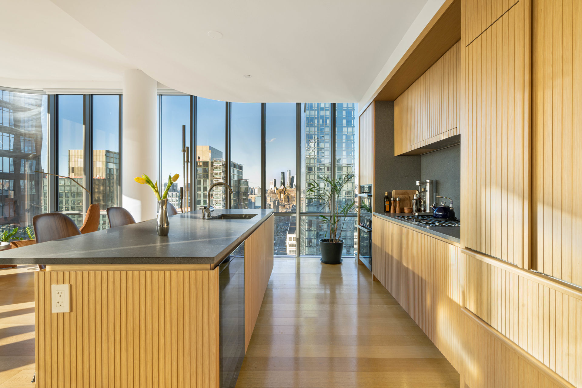 565 Broome Street, Unit N26A Manhattan, NY 10013 - Photo 2 of 9