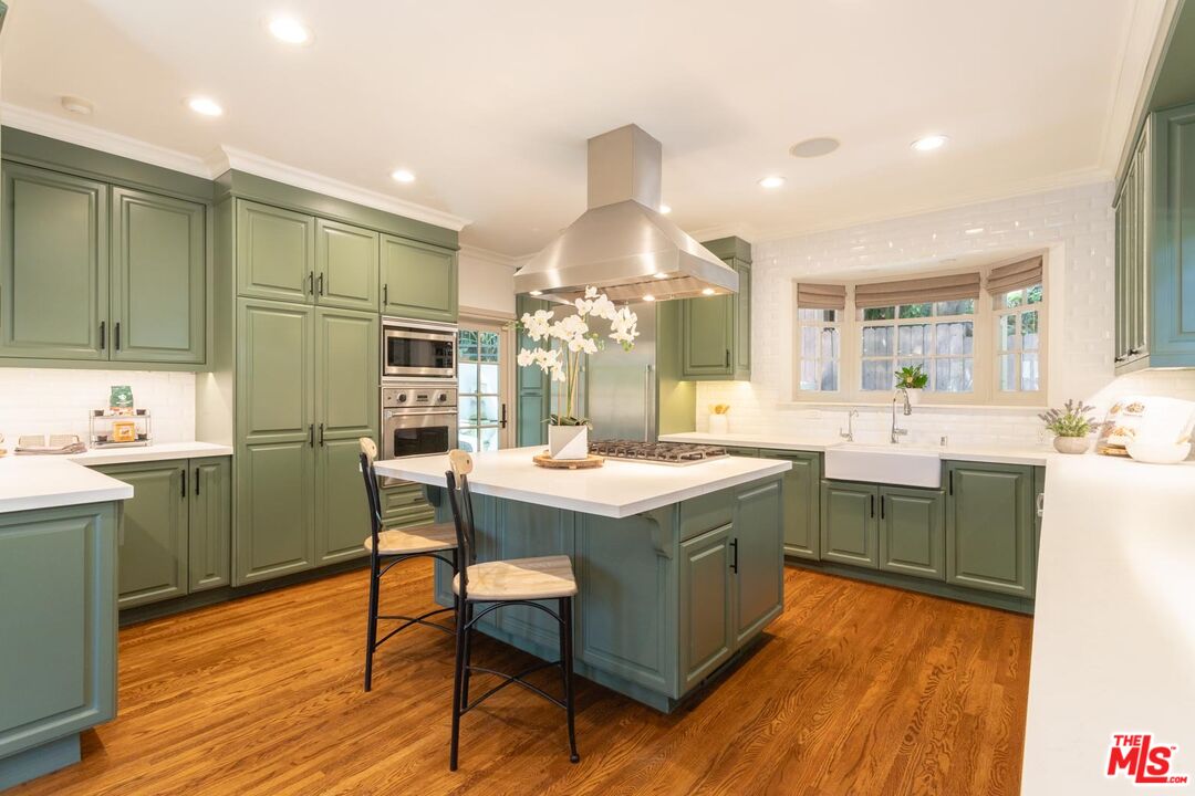 2055 Outpost Drive Los Angeles, CA 90068 - Photo 20 of 69