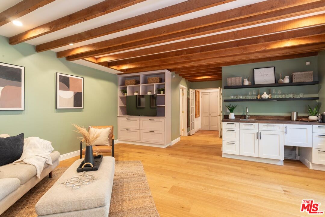 2055 Outpost Drive Los Angeles, CA 90068 - Photo 26 of 69