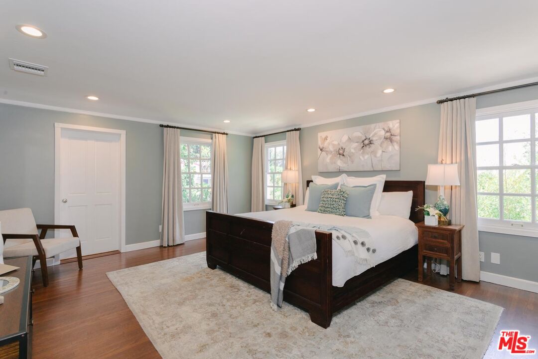 2055 Outpost Drive Los Angeles, CA 90068 - Photo 30 of 69