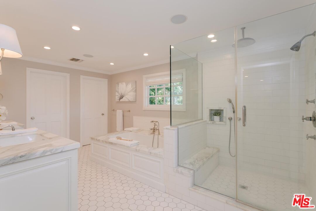 2055 Outpost Drive Los Angeles, CA 90068 - Photo 35 of 69