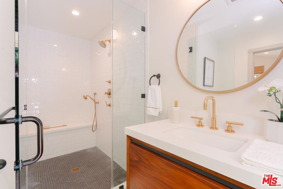 2055 Outpost Drive Los Angeles, CA 90068 - Photo 43 of 69