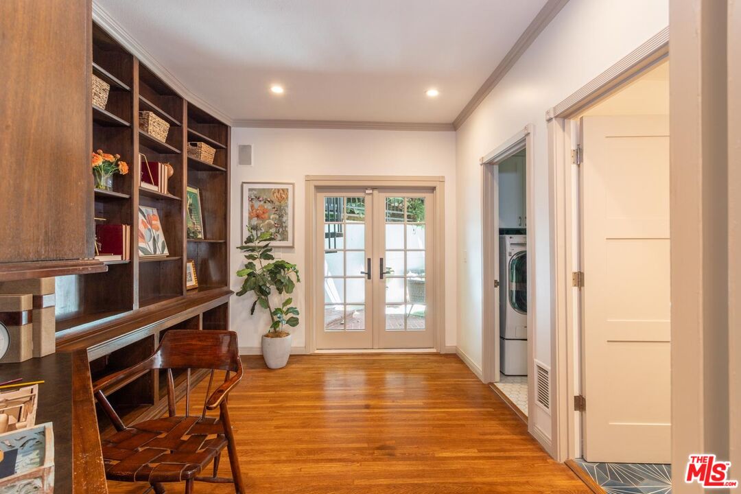 2055 Outpost Drive Los Angeles, CA 90068 - Photo 44 of 69