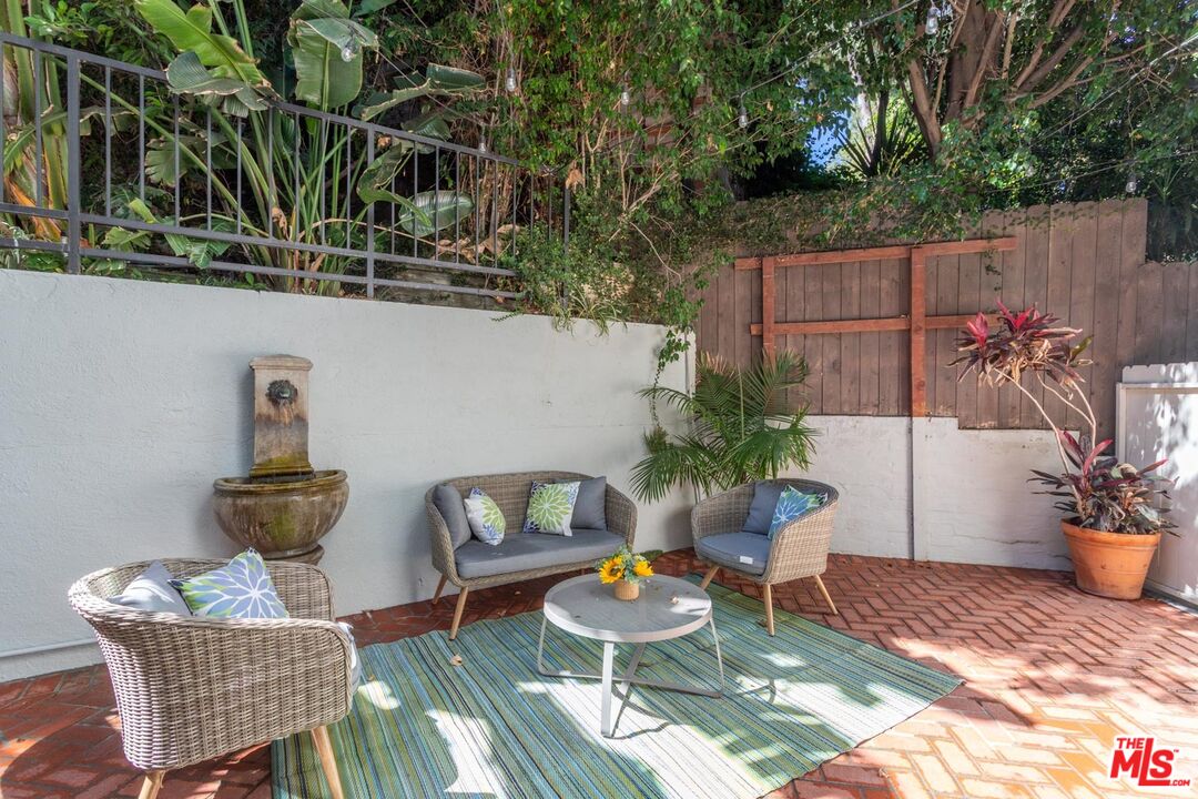 2055 Outpost Drive Los Angeles, CA 90068 - Photo 49 of 69