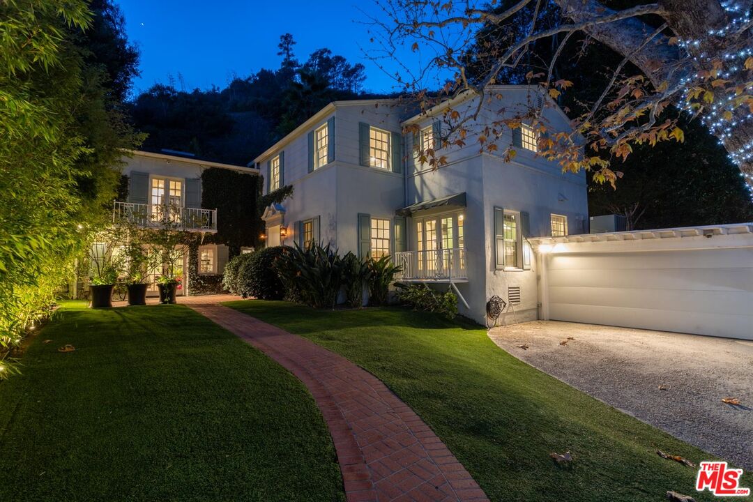 2055 Outpost Drive Los Angeles, CA 90068 - Photo 6 of 69