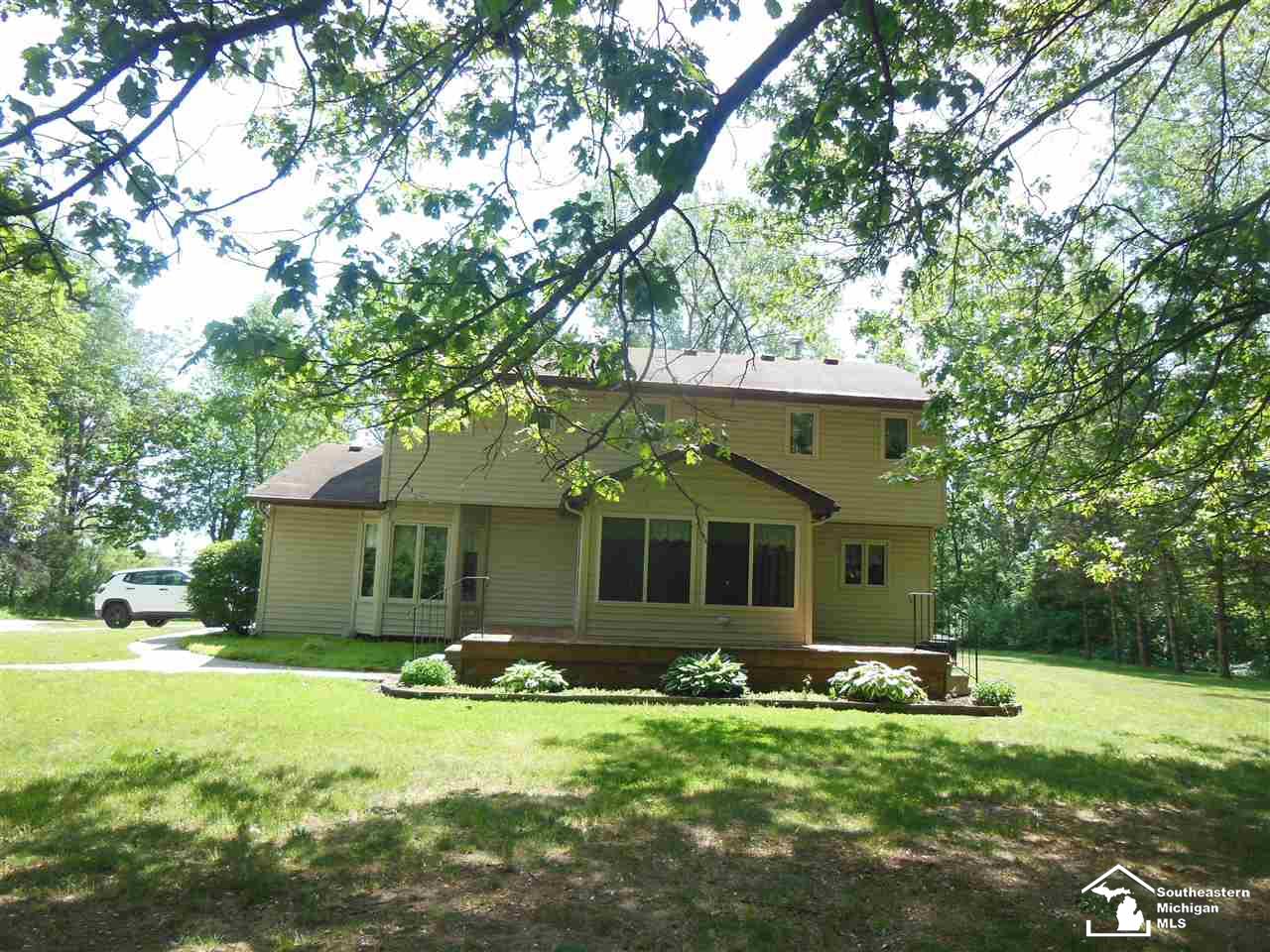 9117 Crabb Road Temperance, MI 48182 - Photo 3 of 39