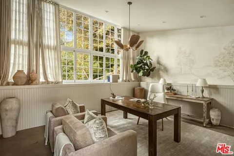 $11,985,000 | 1744 Reedvale Lane, Los Angeles, CA 90049