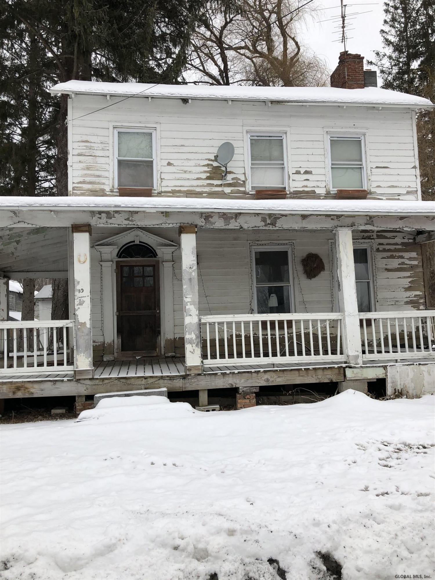 10 Lawrence Road Milton, NY 12020 - Photo 1 of 15 Photo 1