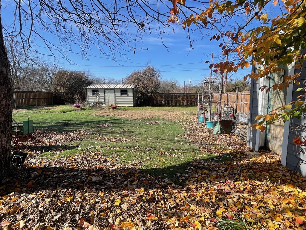 1208 Carolina Street Graham, TX 76450 - Photo 19 of 25