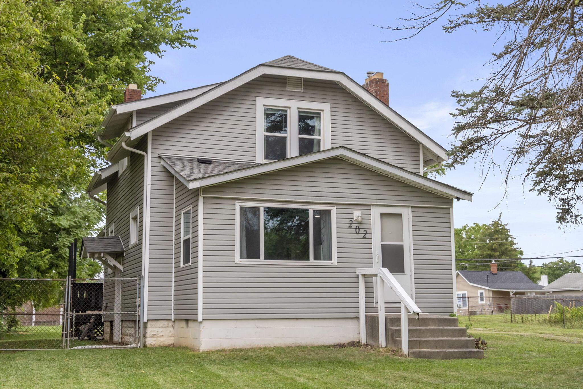202 Williams Road Columbus, OH 43207 - Photo 2 of 50 Front
