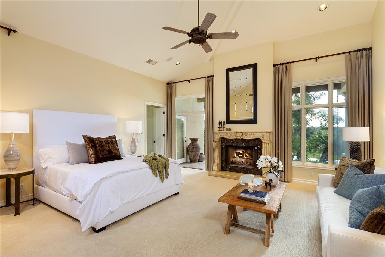 5634 Lago Lindo Rancho Santa Fe, CA 92067 - Photo 4 of 7 Gallery Image 4