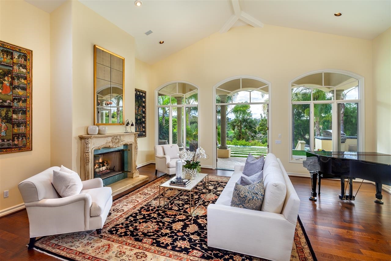 5634 Lago Lindo Rancho Santa Fe, CA 92067 - Photo 5 of 7 Gallery Image 5