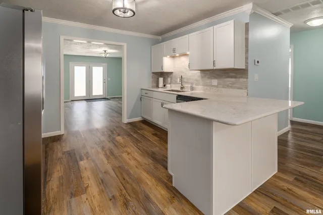 $169,900 | 1704 West Copeland Street, Marion, IL 62959