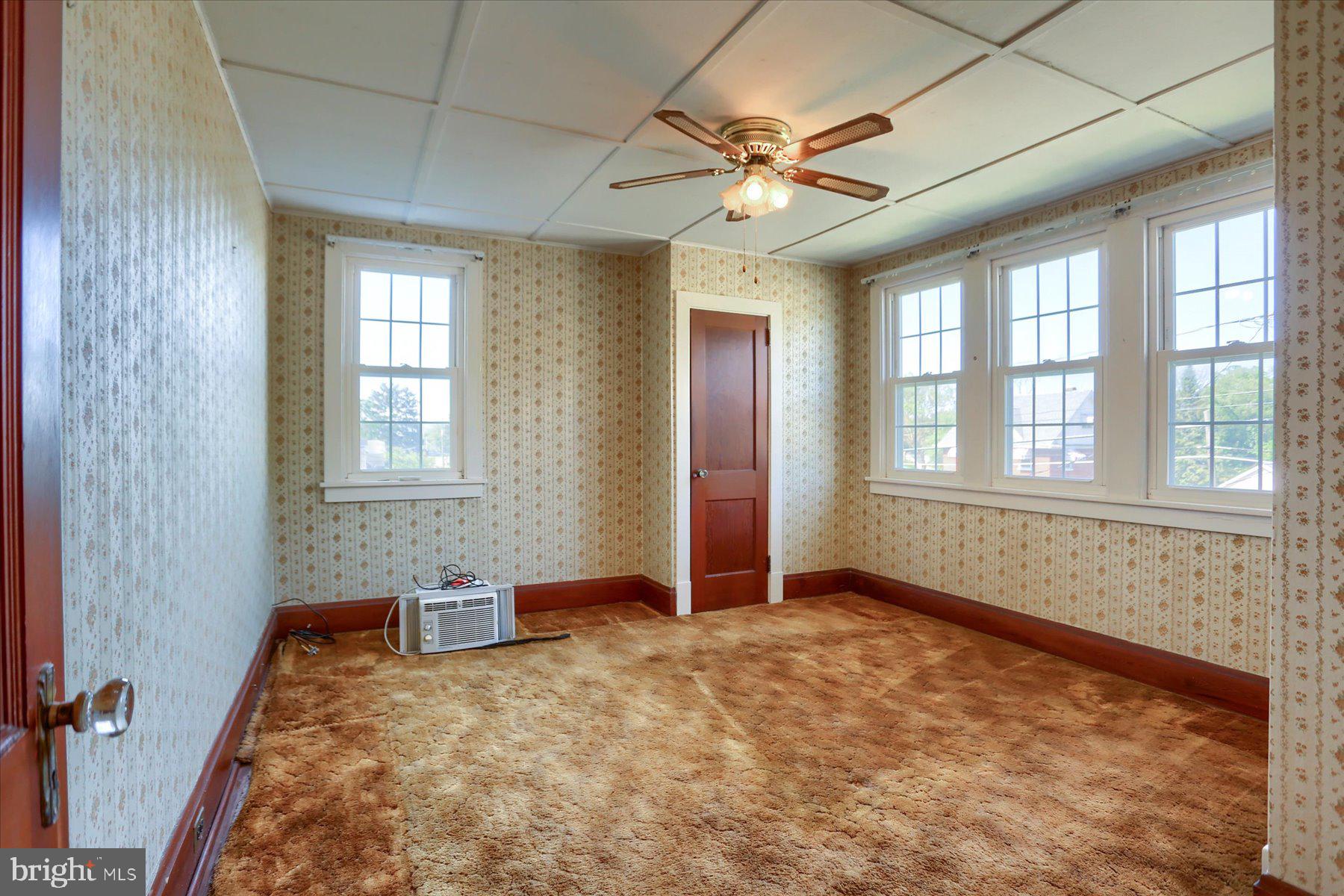 1425 Spring Road Carlisle, PA 17013 - Photo 17 of 25 Gallery Image 17