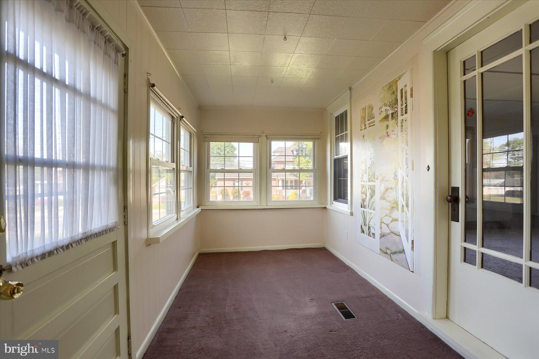 1425 Spring Road Carlisle, PA 17013 - Photo 10 of 25 Gallery Image 10