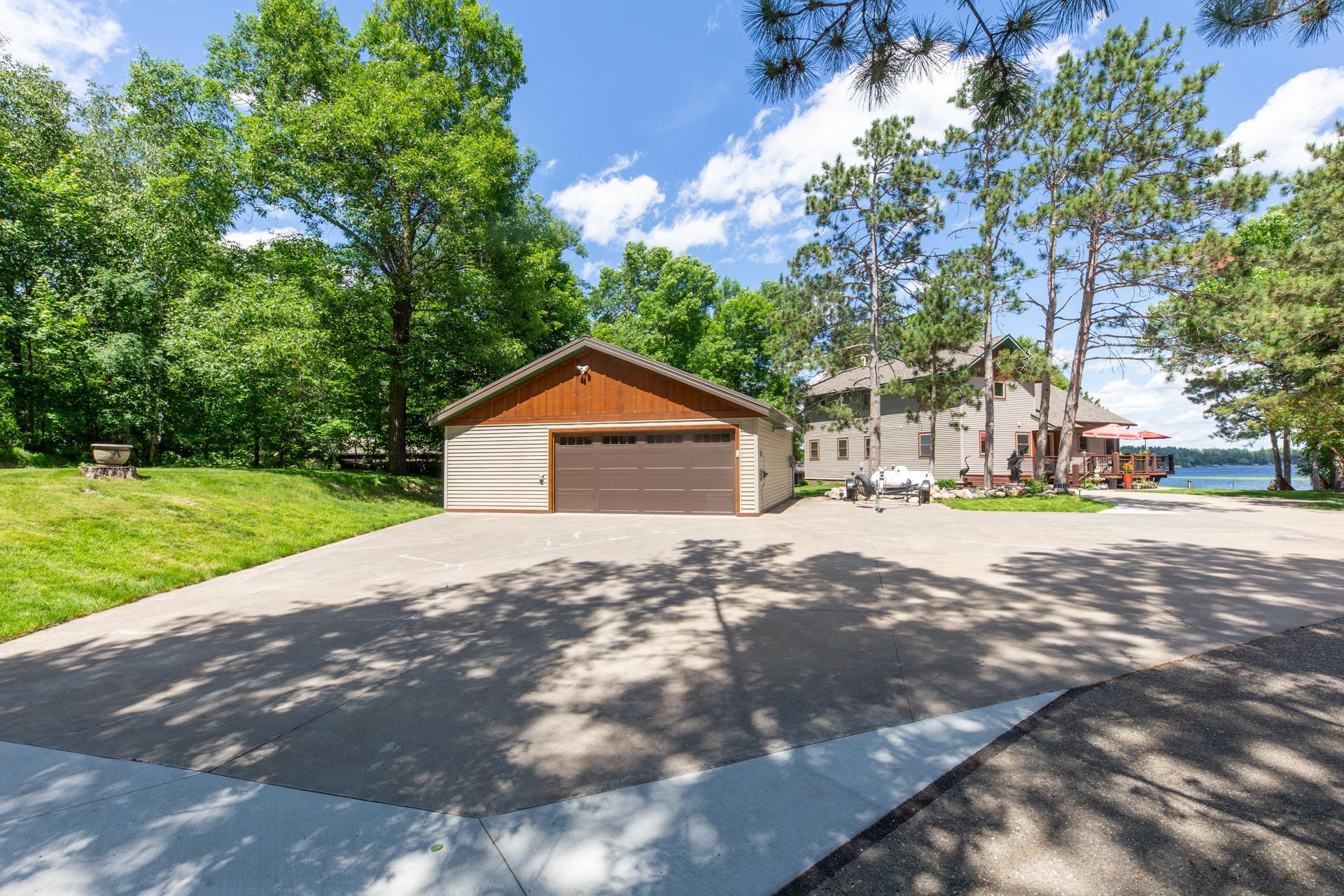 31512 Lowry Circle Cushing, MN 56443 - Photo 10 of 94