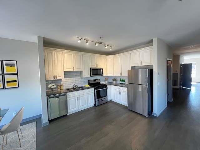 238 Walker Street Southwest, Unit 32 Atlanta, GA 30313 - Photo 7 of 19