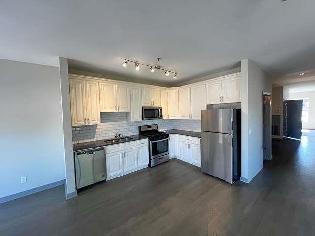 238 Walker Street Southwest, Unit 32 Atlanta, GA 30313 - Photo 8 of 19