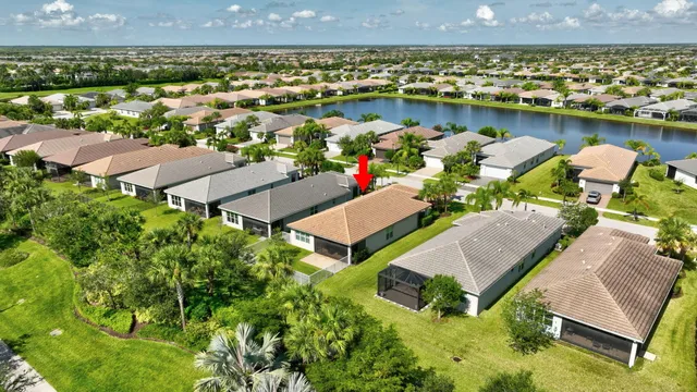 $494,900 | 10679 Southwest Sunray Street, Port St. Lucie, FL 34987