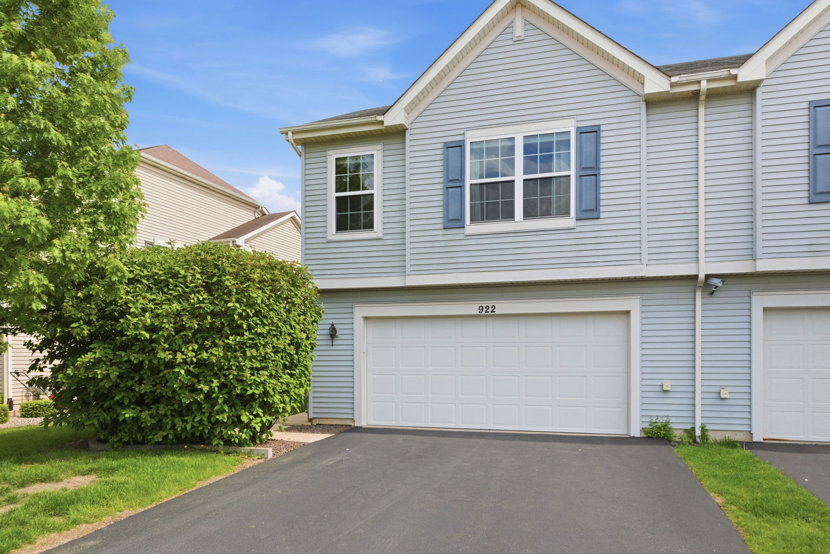 922 Saddle Ridge Drive Joliet, IL 60432 - Photo 1 of 28