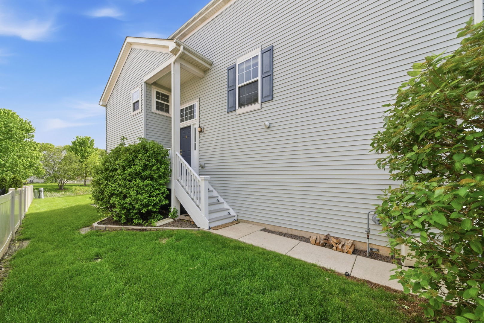 922 Saddle Ridge Drive Joliet, IL 60432 - Photo 3 of 28