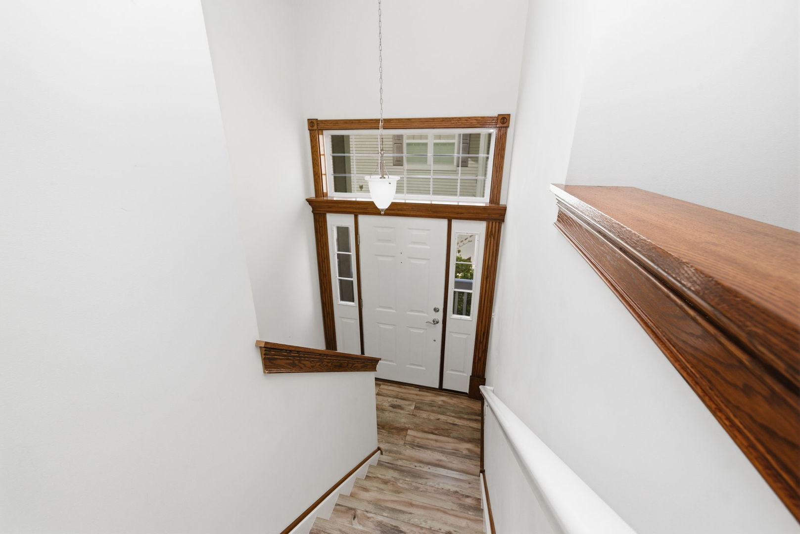922 Saddle Ridge Drive Joliet, IL 60432 - Photo 4 of 28