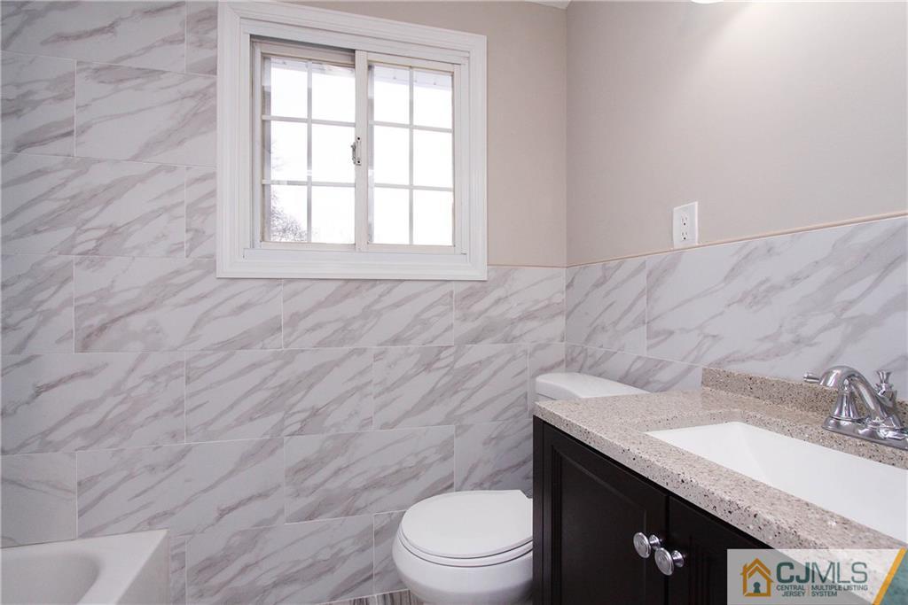 1410 Mohawk Road North Brunswick, NJ 08902 - Photo 13 of 22 Gallery Image 13