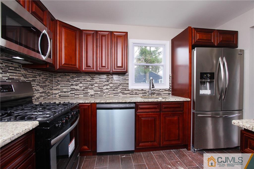1410 Mohawk Road North Brunswick, NJ 08902 - Photo 6 of 22 Gallery Image 6