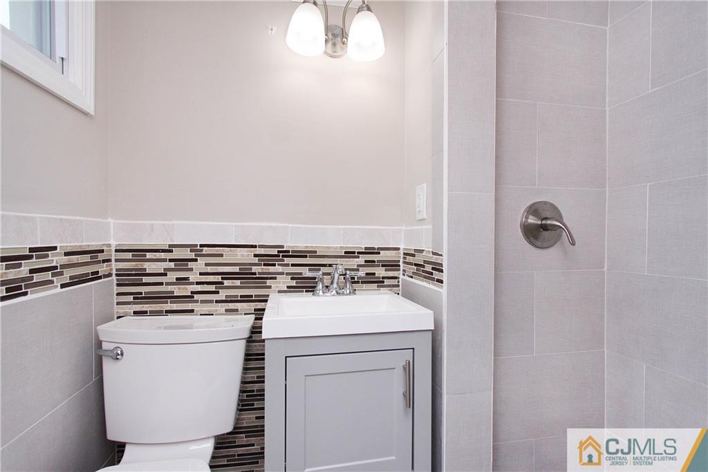 1410 Mohawk Road North Brunswick, NJ 08902 - Photo 9 of 22 Gallery Image 9