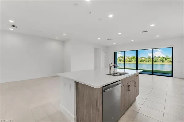 $3,800 | 20727 Fair Oak Lane, Estero, FL 33928