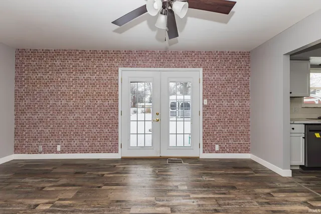 $230,000 | 2000 North Alden Road, Muncie, IN 47304