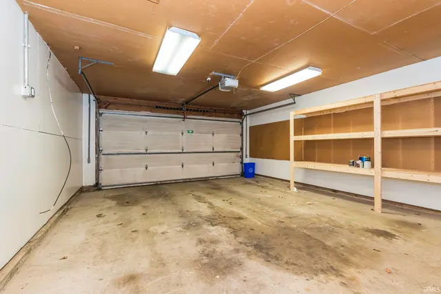 $230,000 | 2000 North Alden Road, Muncie, IN 47304