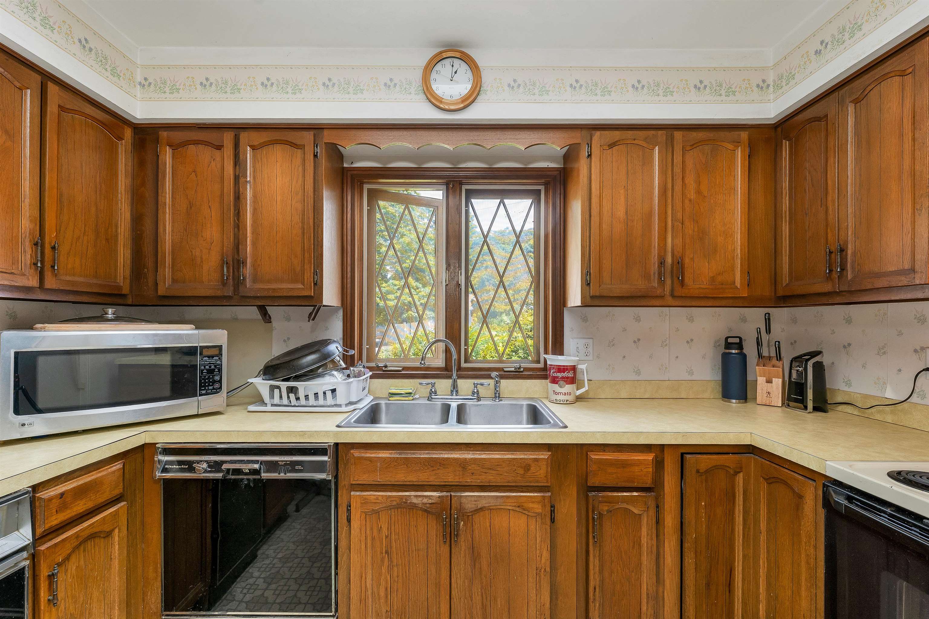 148 Allen Street Manchester, NH 03102 - Photo 14 of 30