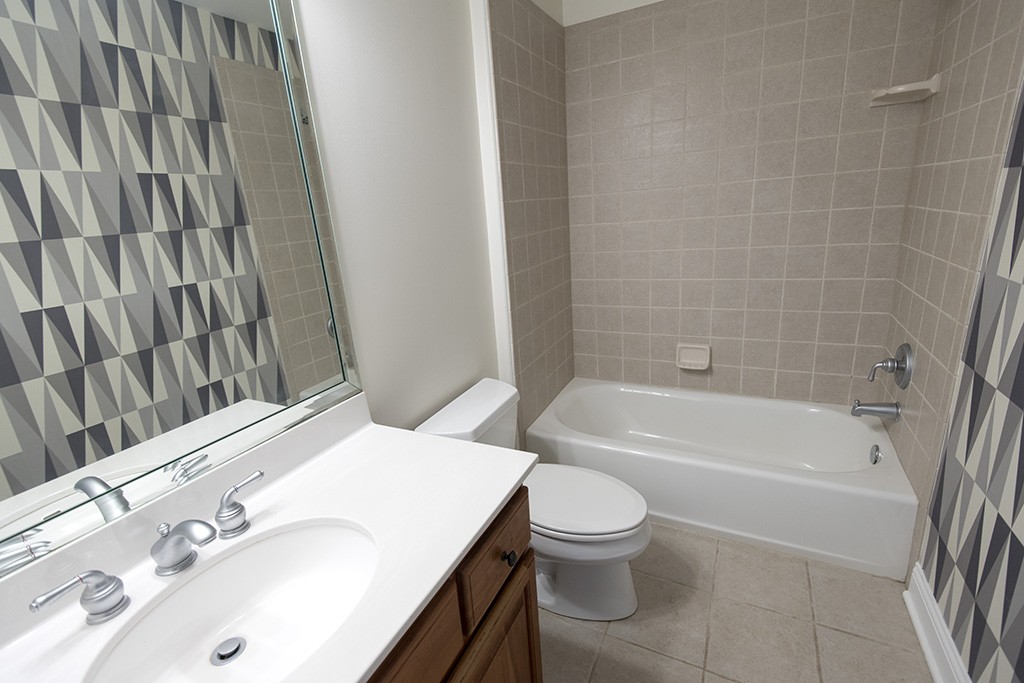 149 Allenhurst Circle Franklin, TN 37067 - Photo 28 of 44 a bathroom with a sink a toilet and bathtub