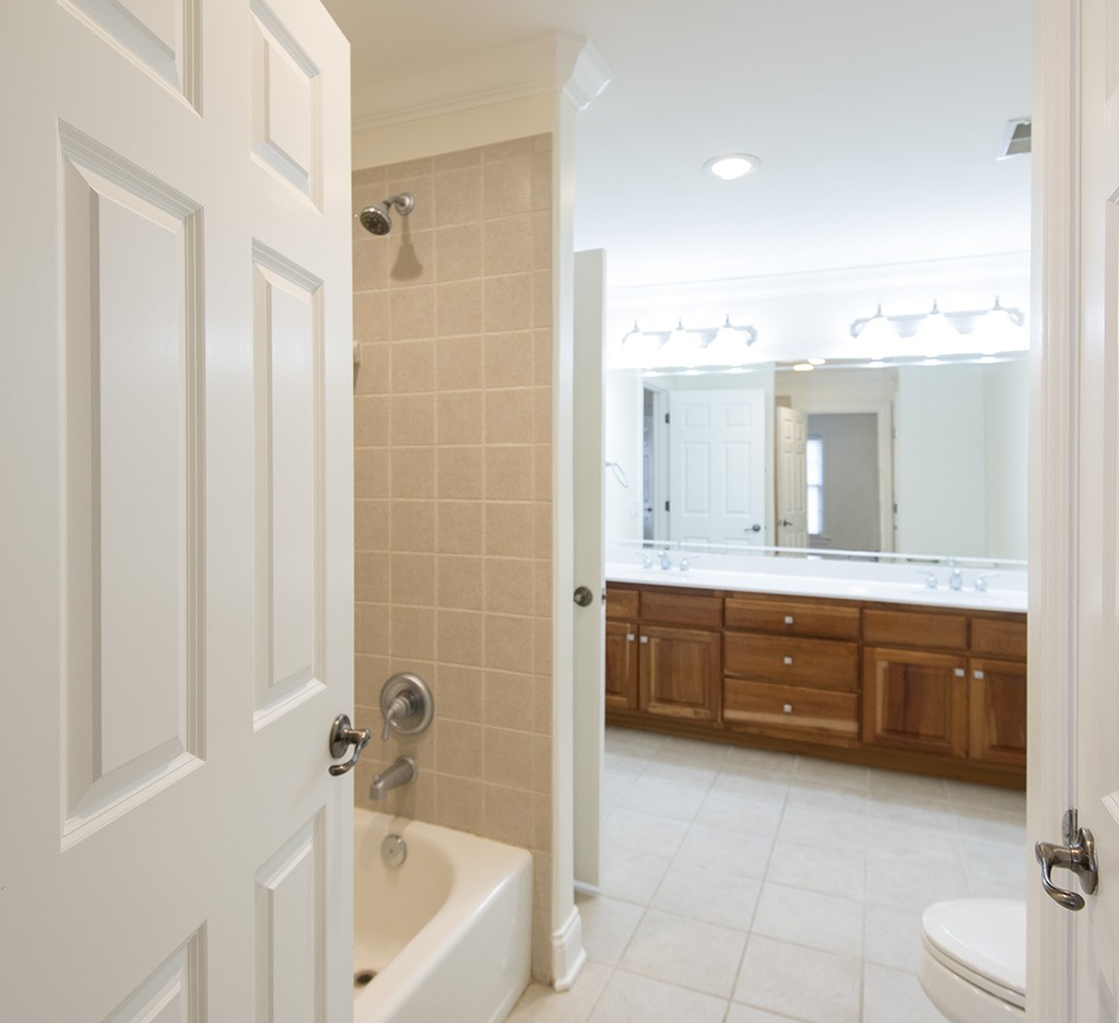 149 Allenhurst Circle Franklin, TN 37067 - Photo 29 of 44 a bathroom with a tub sink and mirror