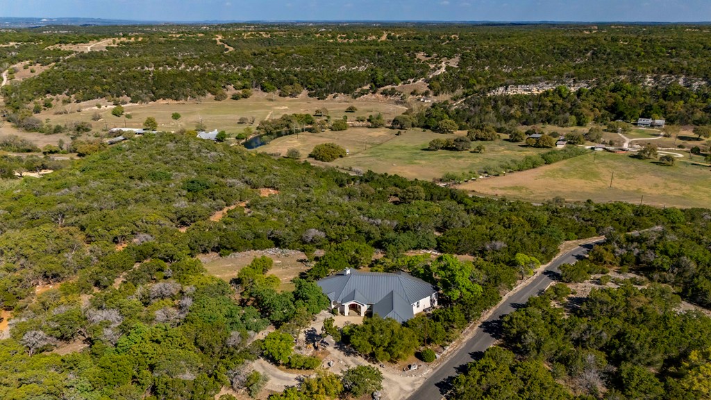 426 Treasure Hills Road South Kerrville, TX 78028 - Photo 9 of 58