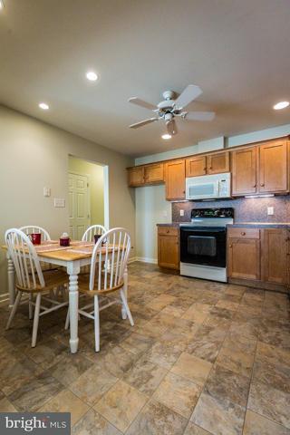 81 Spring Street Mountville, PA 17554 - Photo 7 of 29 Gallery Image 7
