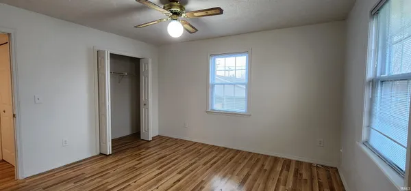 $228,000 | 309 Southeast 15th Street, Washington, IN 47501