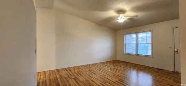 $228,000 | 309 Southeast 15th Street, Washington, IN 47501