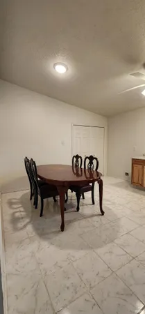 $228,000 | 309 Southeast 15th Street, Washington, IN 47501