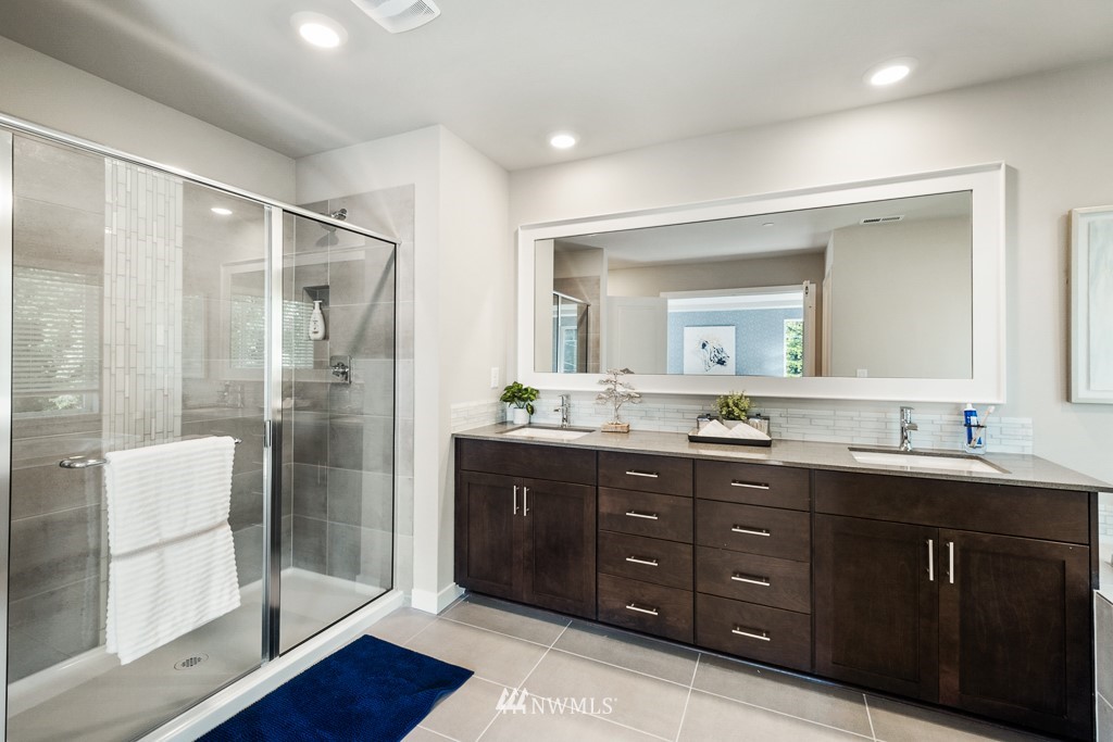 16009 Southeast 141st Place, Unit 1 Renton, WA 98059 - Photo 29 of 39 Gallery Image 29